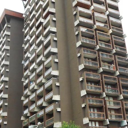 Apartmán Skis Aux Pieds, Acces Piscine Chauffee - Fr-1-267-225 *